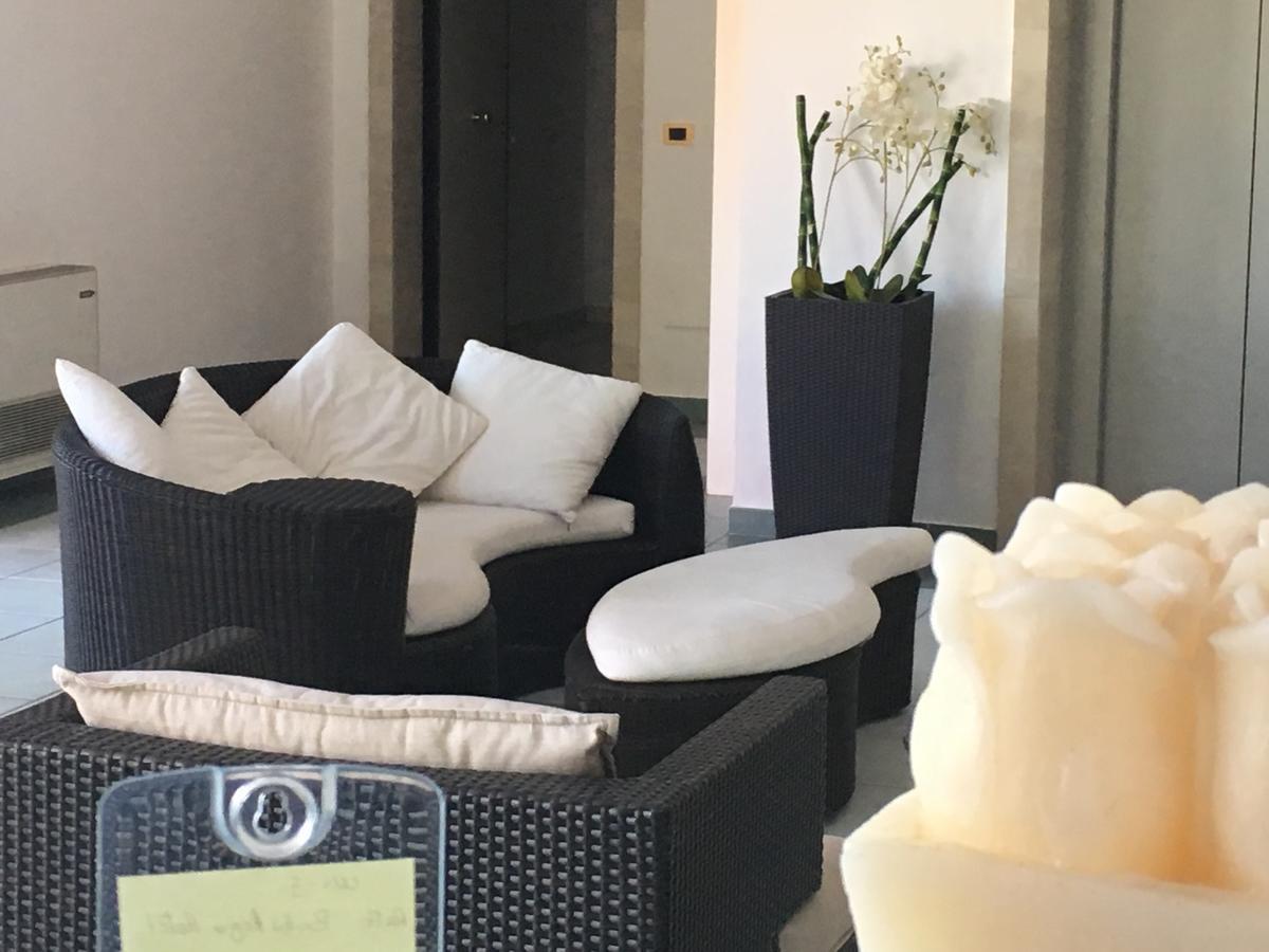 Hotel Bulla Regia Фонтане-Бьянке Экстерьер фото